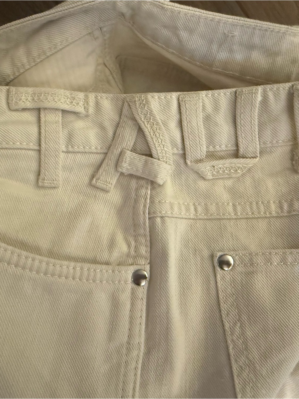 Wrangler Wide Leg Jeans in Cream